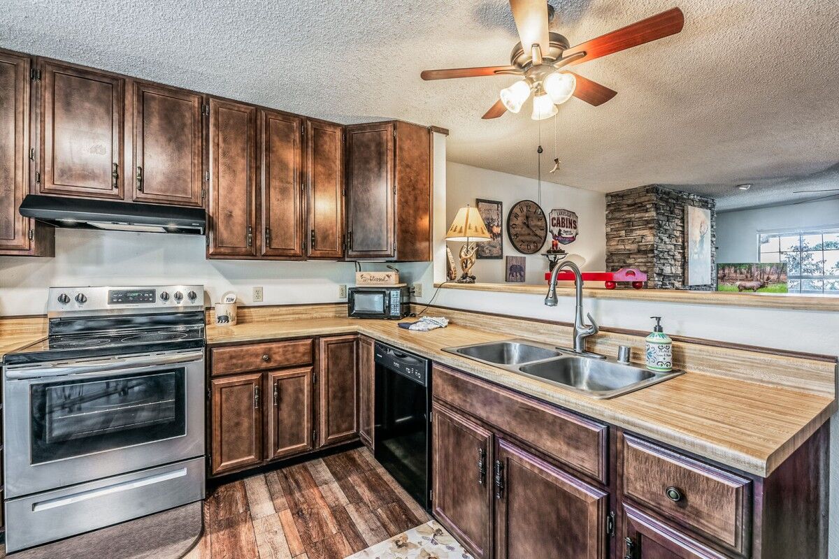 Interior of Happy Hideaway Condo, a cabin rental in Ruidoso 