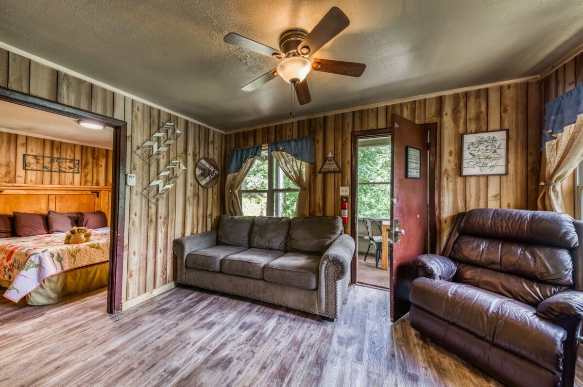 Living room of cabin rental in Ruidoso, NM