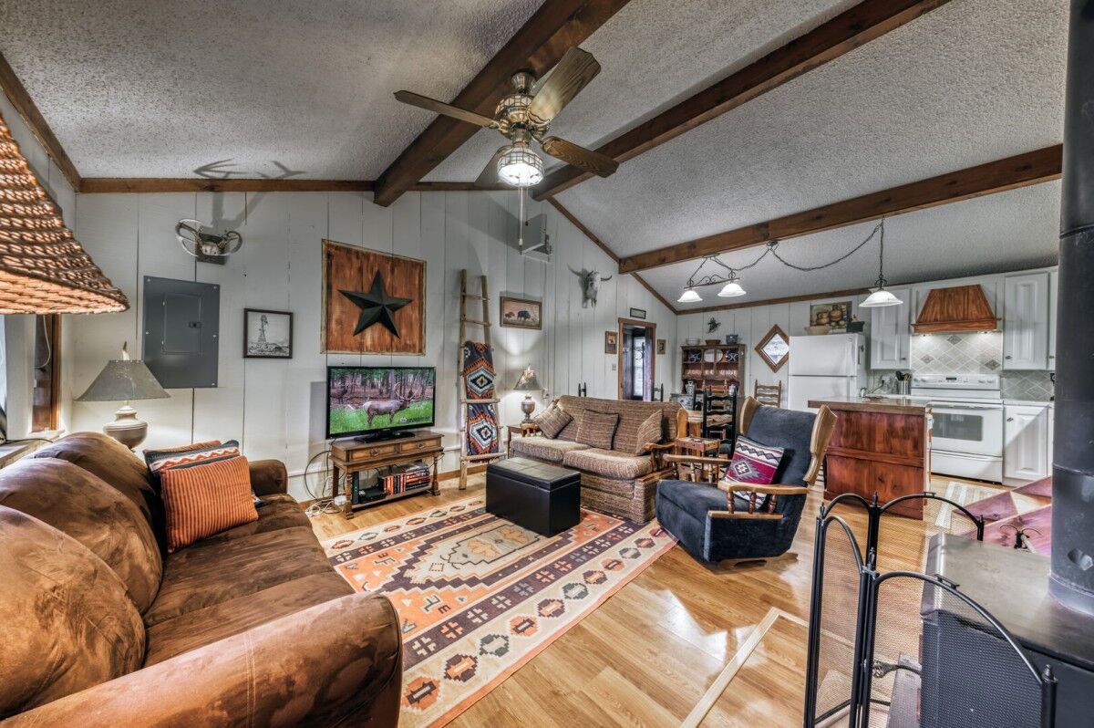 ruidoso nm rental living room 