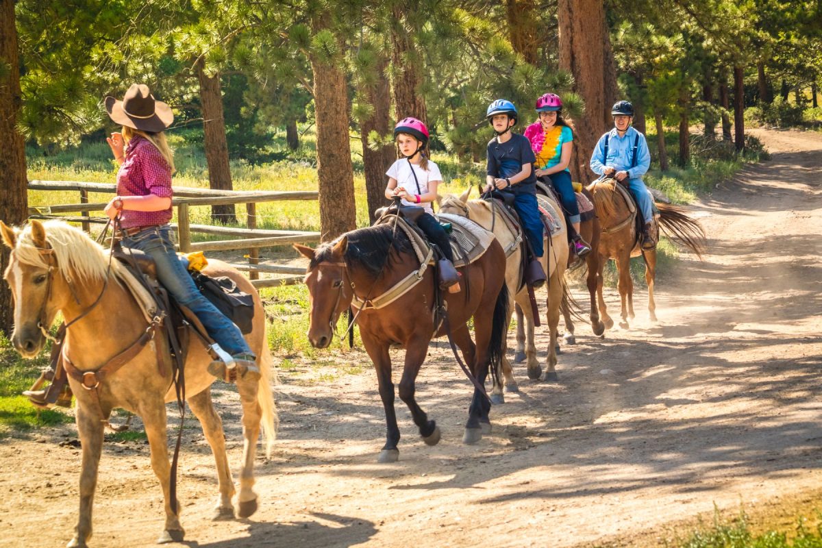 riding horses in Ruidoso NM